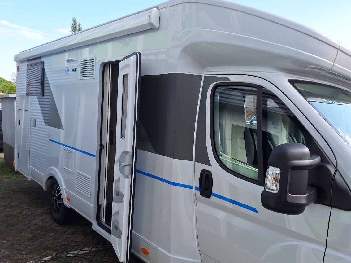 Sun Living S75SL - B