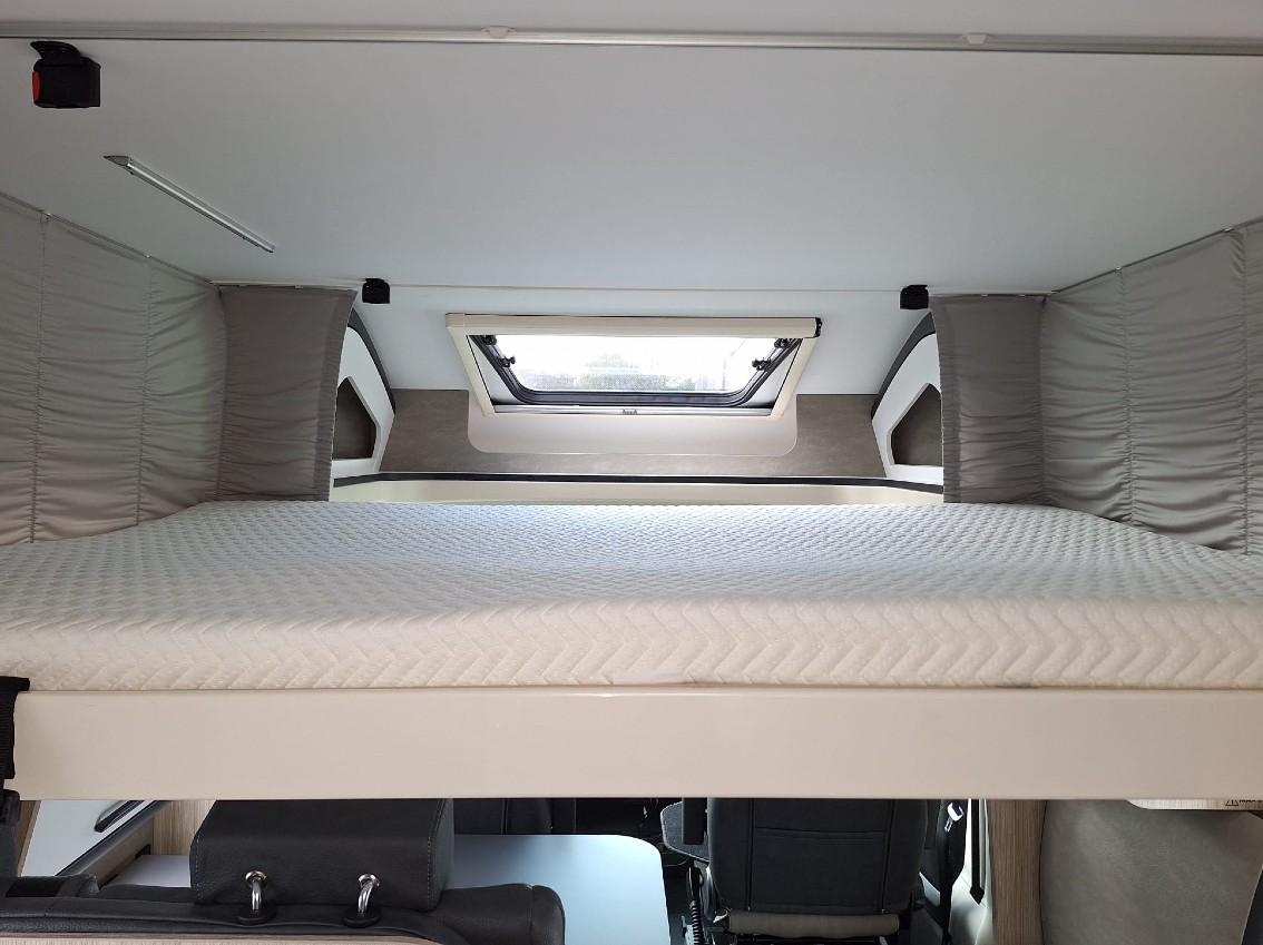 Sun Living S75SL - B