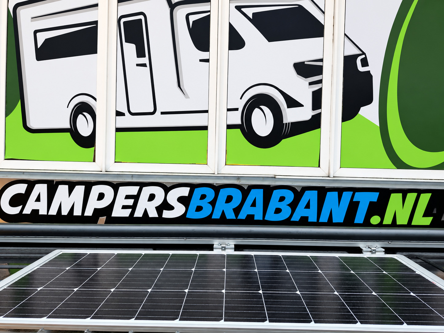 Sun Living V65 SL buscamper met interieur en camperuitrusting
